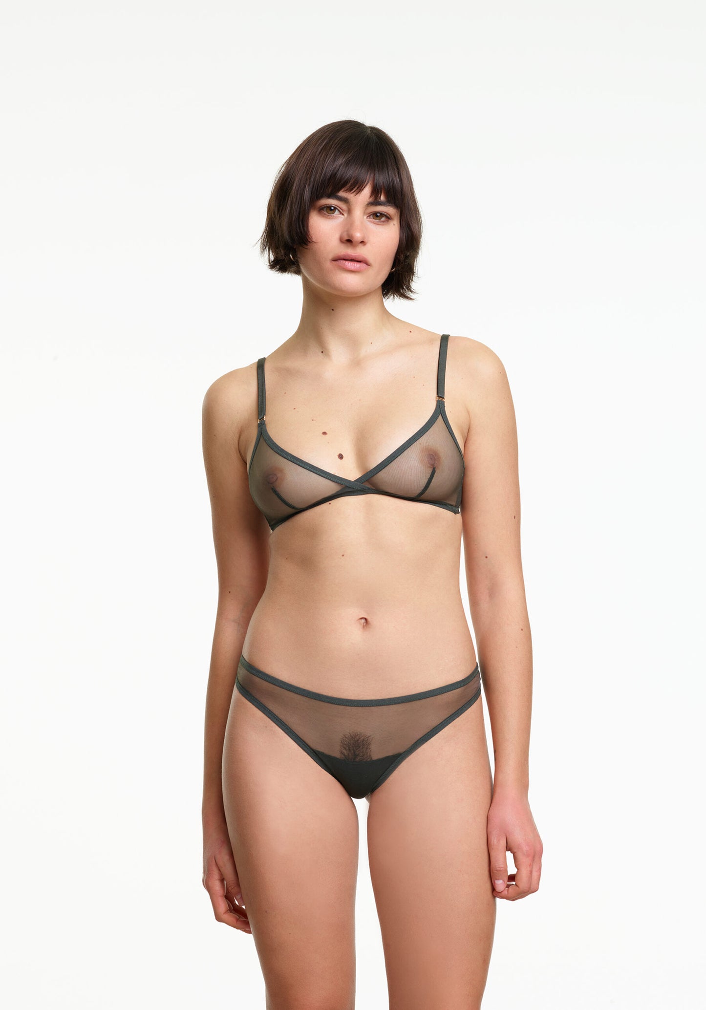 Yasmine Eslami: Jeanne Basic Mesh Thong - Black Forest