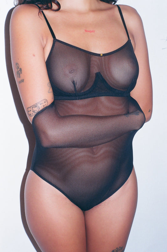 Clo: Malla Underwire Bodysuit - Black