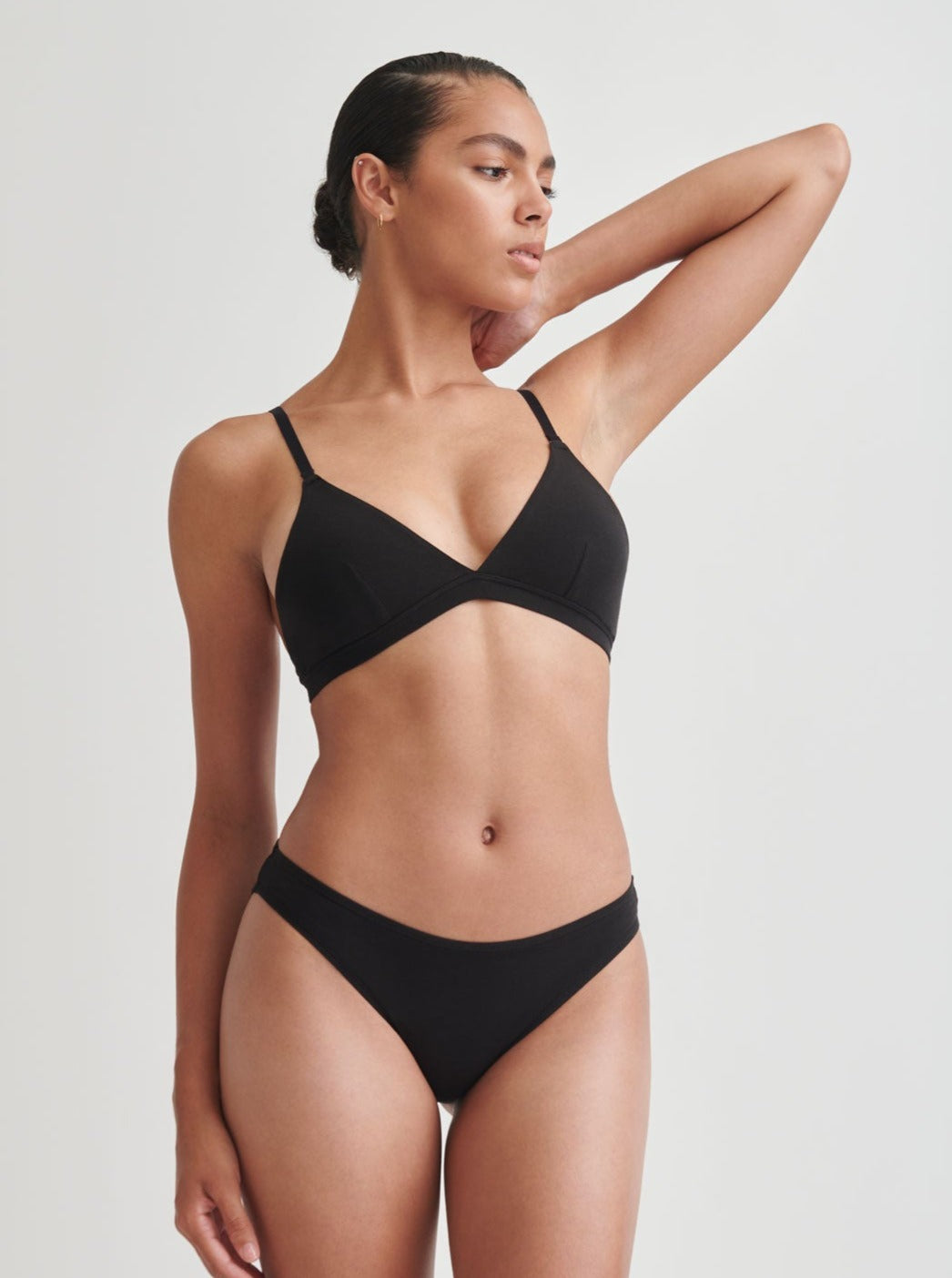 Skin: Gelina Triangle Bralette - Black