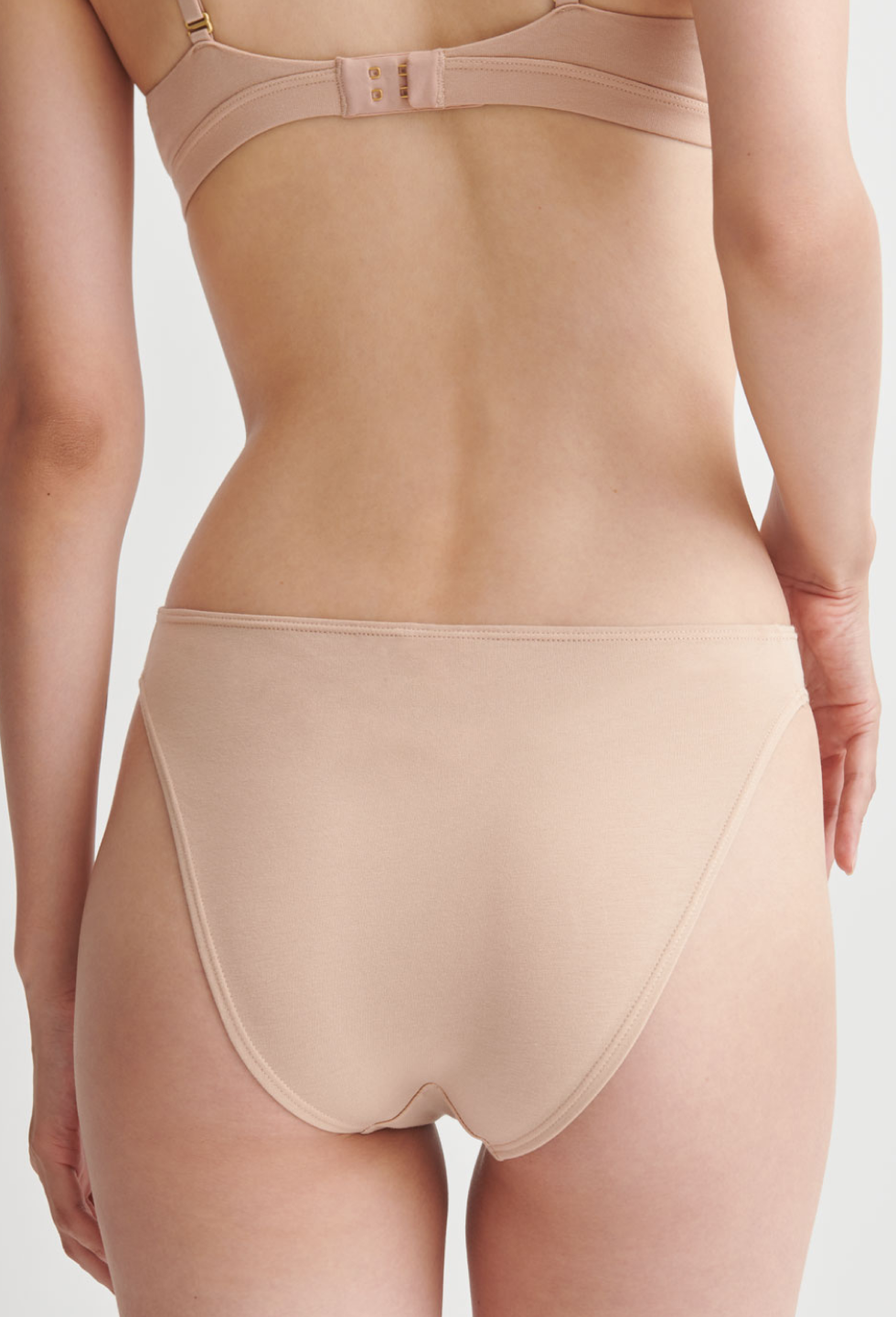 Skin: Galen Organic Cotton High Leg Brief - Macadamia