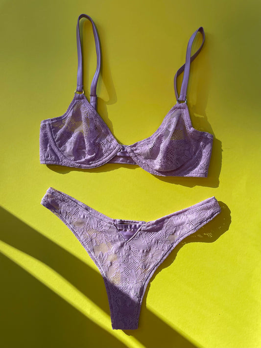 Fleur du Mal: Le Stretch Lace Demi Bra - Light Lilac