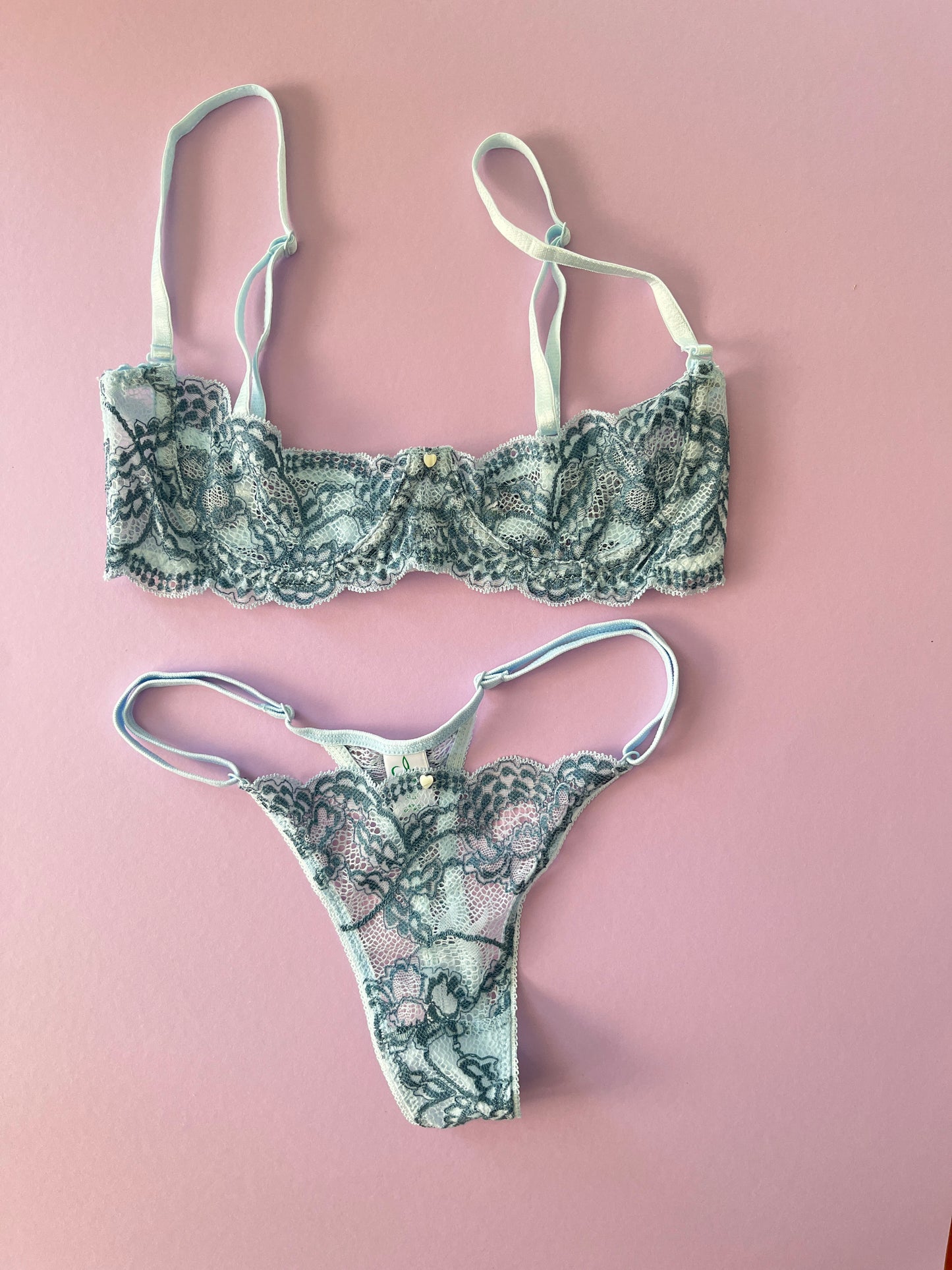 Clo: Fortuna Abierto Half Cup Bra - Imperial Blue