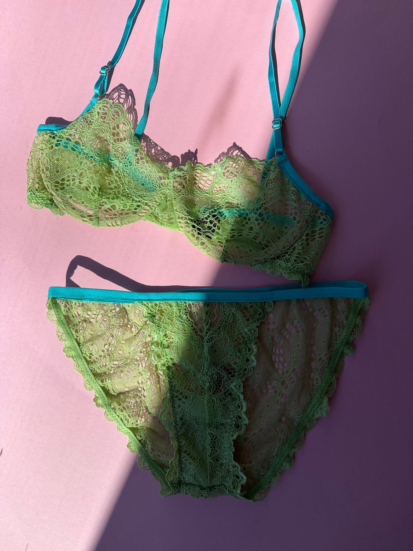 Only Hearts: Sweet Nothings Underwire Bra - Kiwi