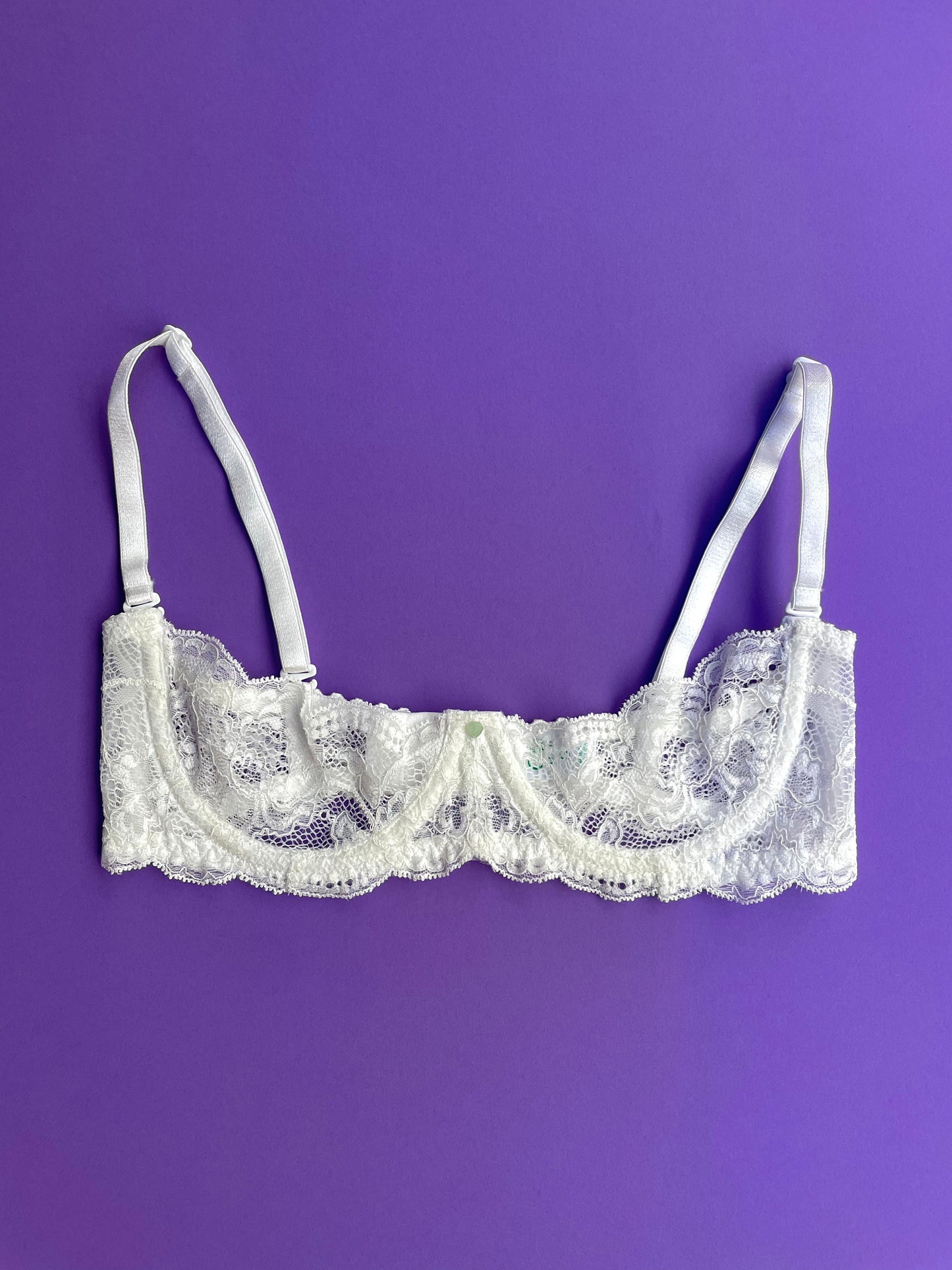 Clo: Fortuna Abierto Half Cup Bra - White