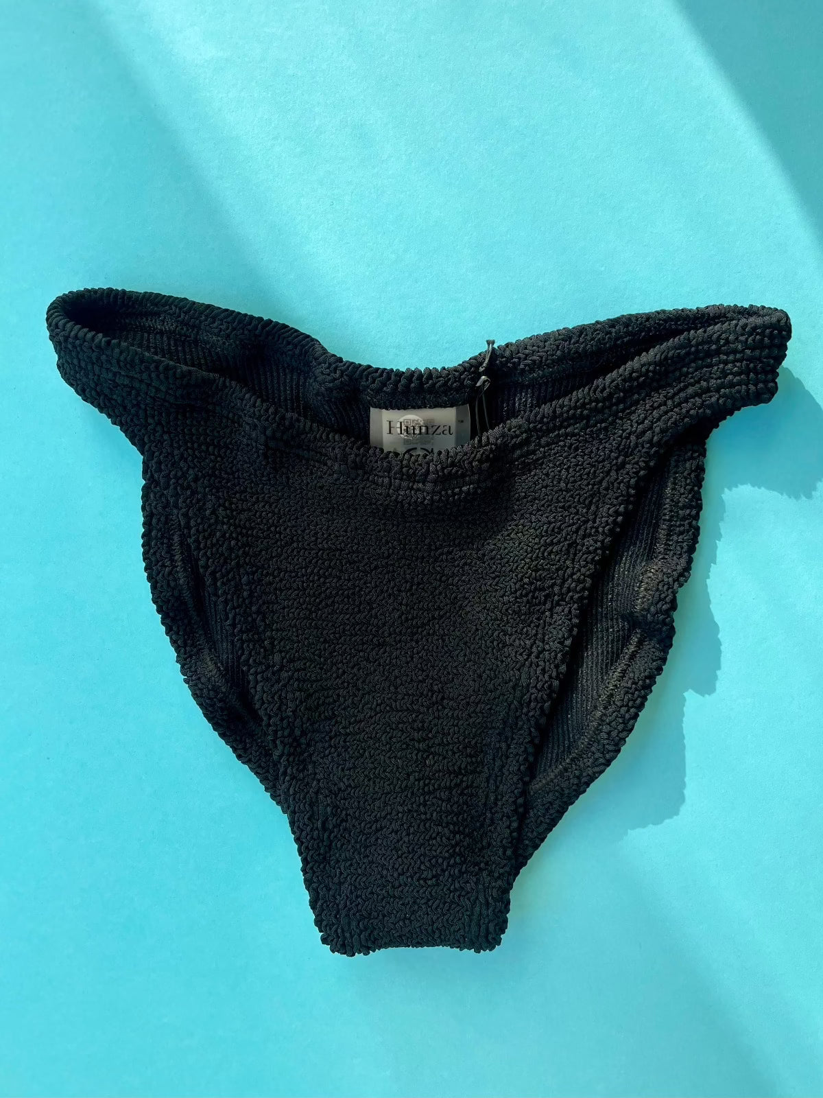 Hunza G: Juno Twist Front Bikini Set - Black