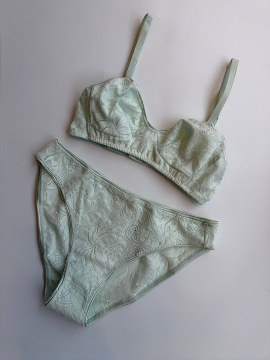 Araks: Tamara Lace Bralette - Caledonia