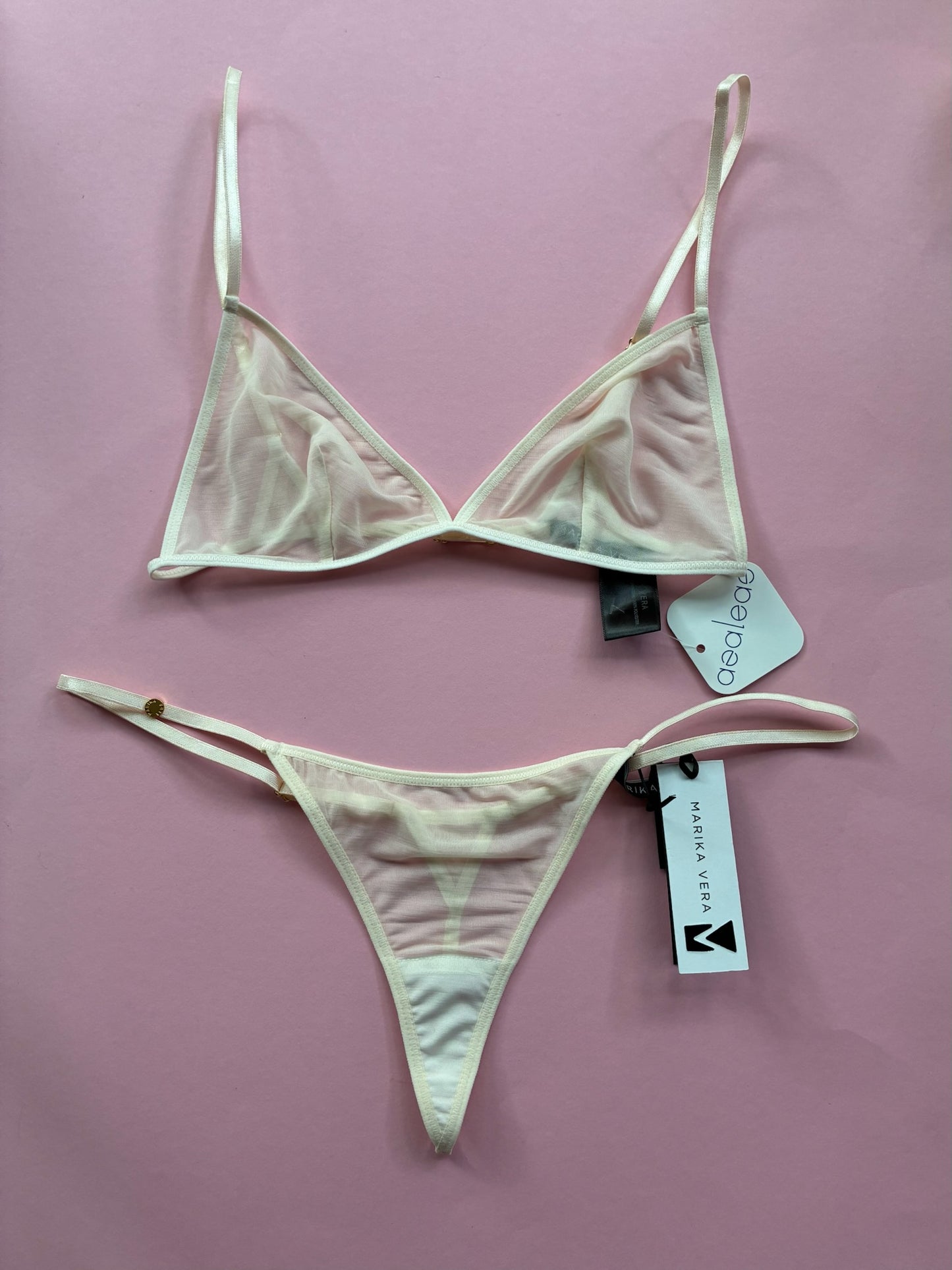 Marika Vera: Moore T-String Thong - Ivory