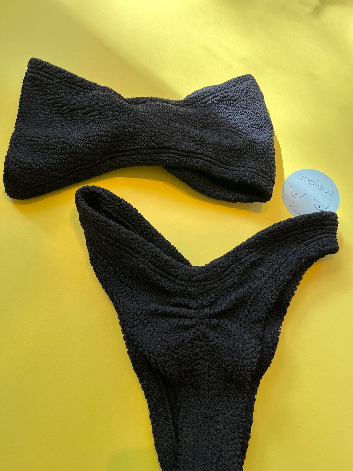 Hunza G: Tina Strapless Bikini Set - Black