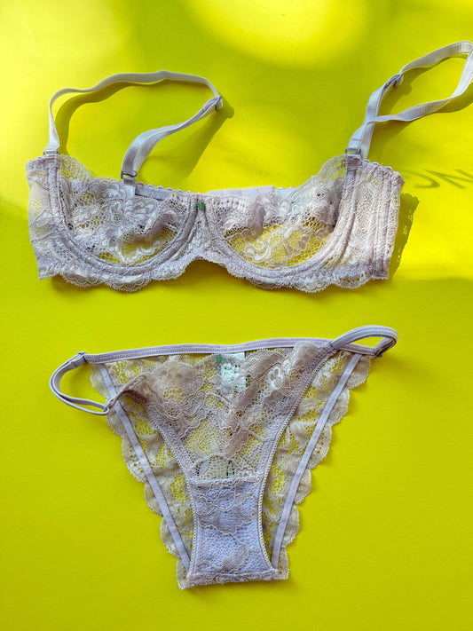 Clo: Fortuna Abierto Half Cup Bra - Lavender Fog