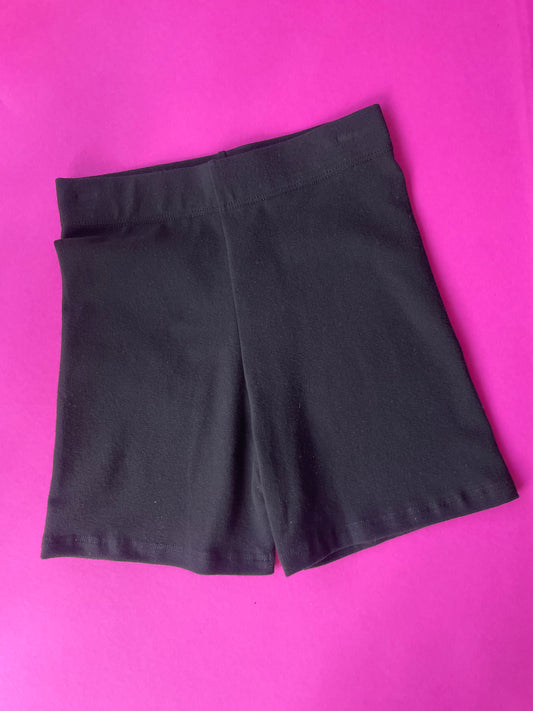 Gil Rodriguez: Benton Hot Short - Black