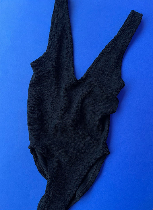 Hunza G: Sadie Plunge One Piece - Black