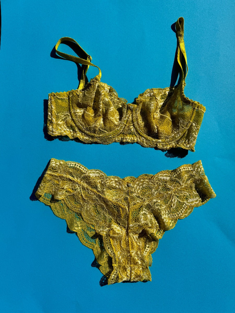 Clo: Fortuna Lace Demi Underwire Bra - Chartreuse