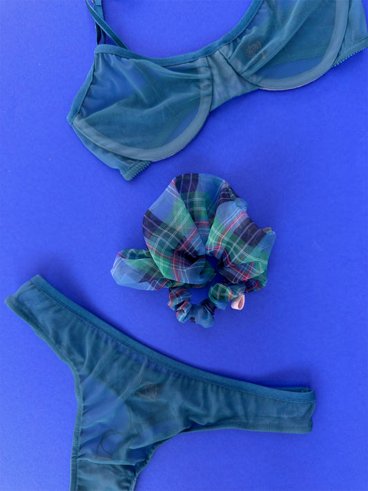 Izabel: Printed Tulle Scrunchie