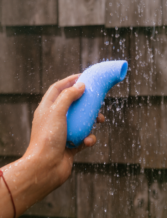 Dame: Aer Suction Toy