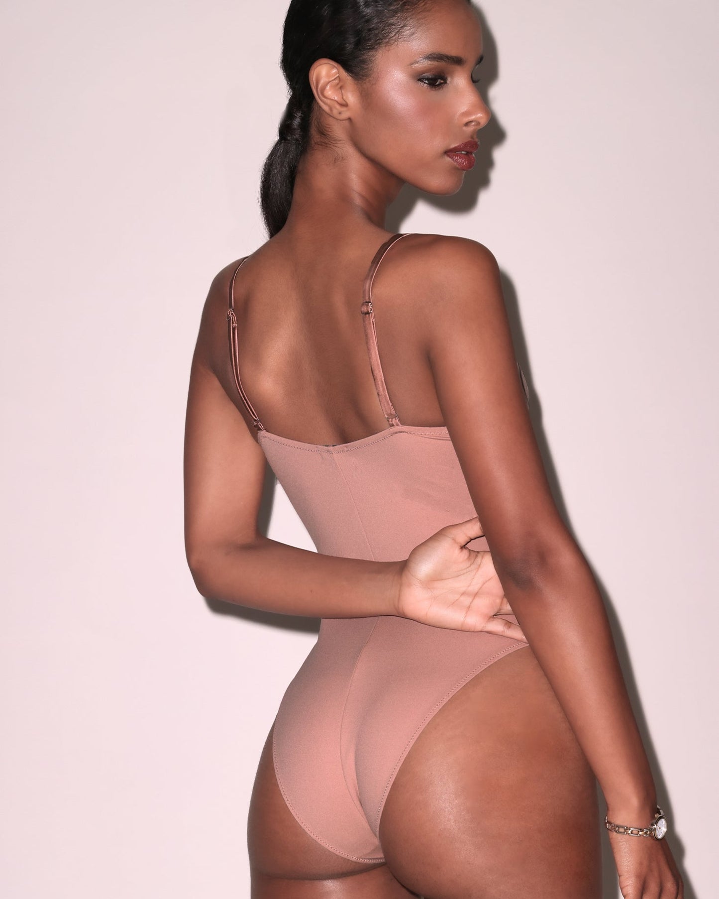 Fleur du Mal: Le Stretch Micro Seduce U Plunge Bodysuit - Tan
