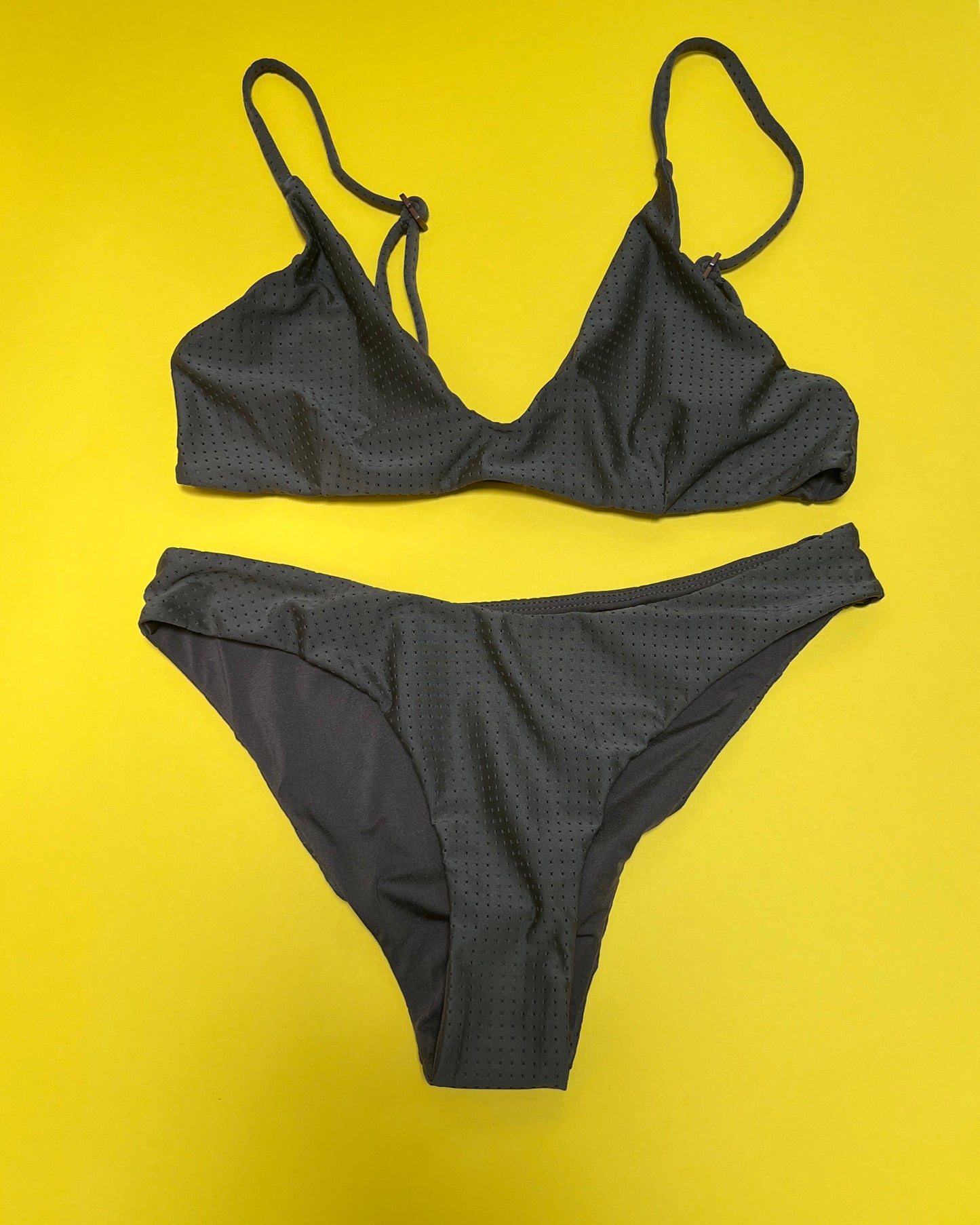 Acacia: Airen Bandeau Bikini Top - XL