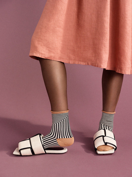 Hansel from Basel: Corbusier Crew Sock - Black