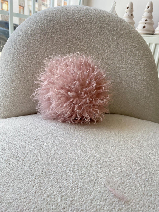 Belgin K.: Faux Lamb Fur Ball 6" - Pink
