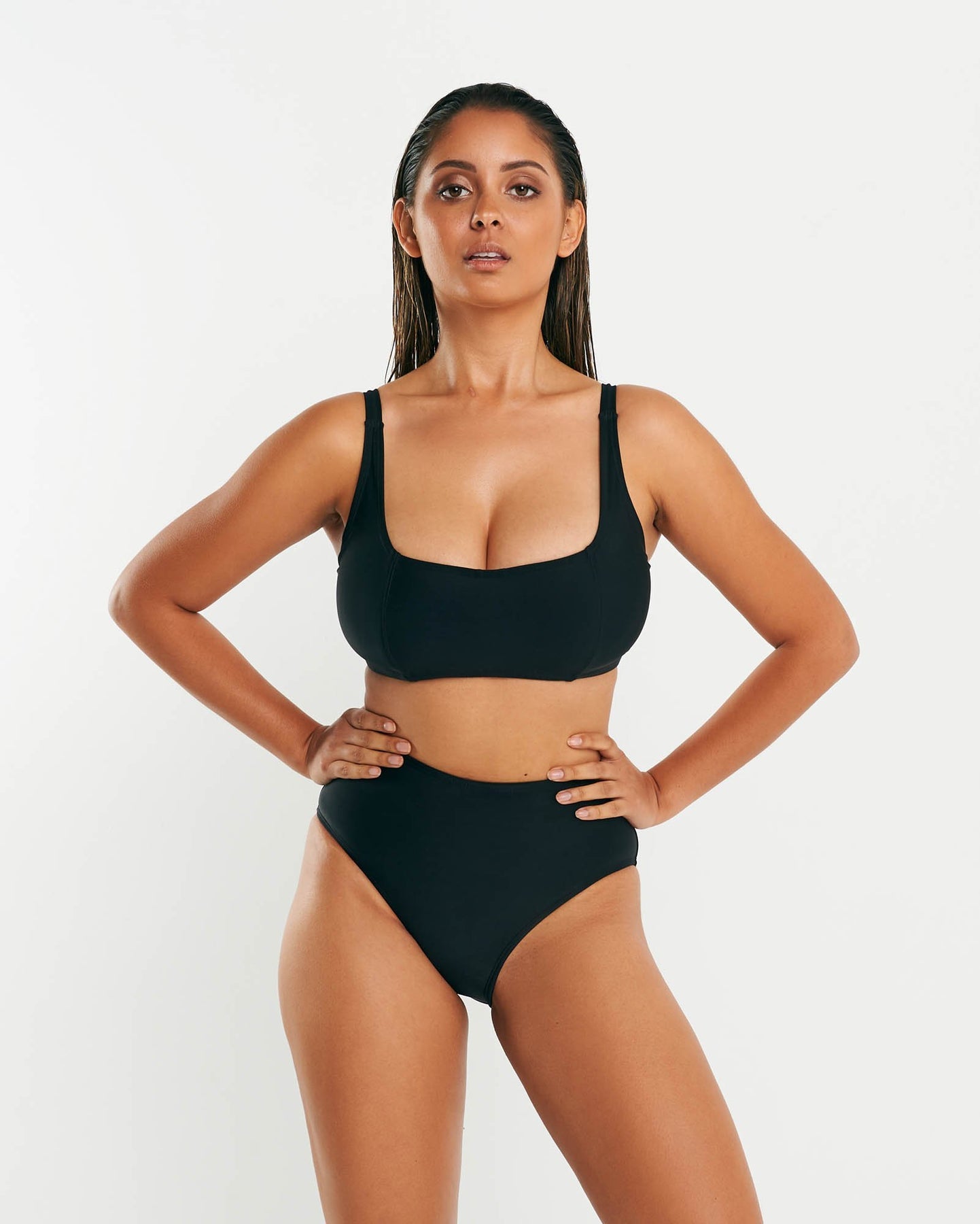 RAQ: High-Waisted Full Bikini Bottom - Black