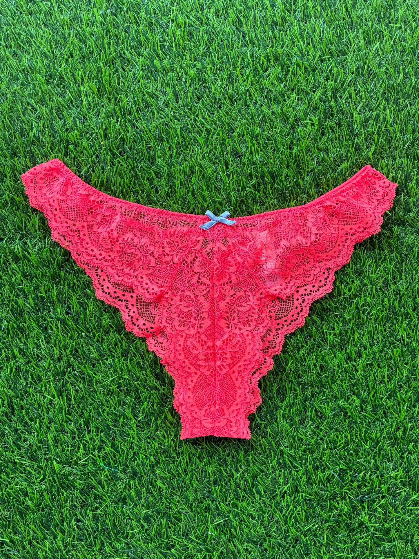 Fleur du Mal: Bianca Lace Cheeky Brief - Neon Coral