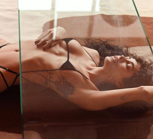 Marika Vera: 80's Moore Ouvert Cage Bodysuit - Red