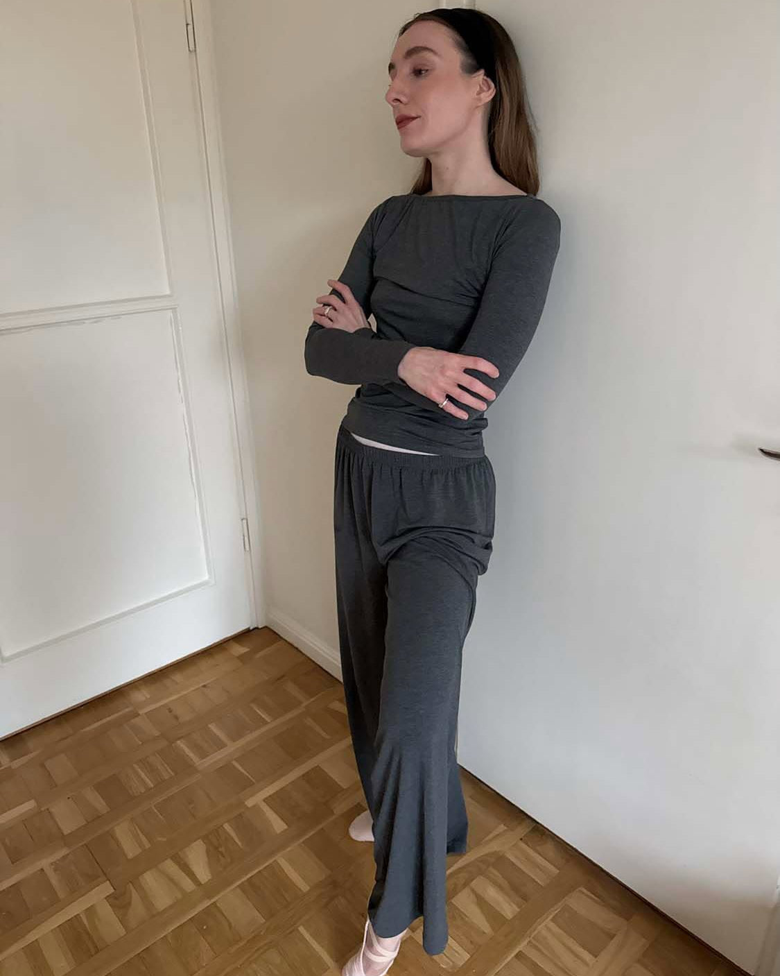 Kye Intimates: Recline Bamboo Bateau Long Sleeve - Charcoal