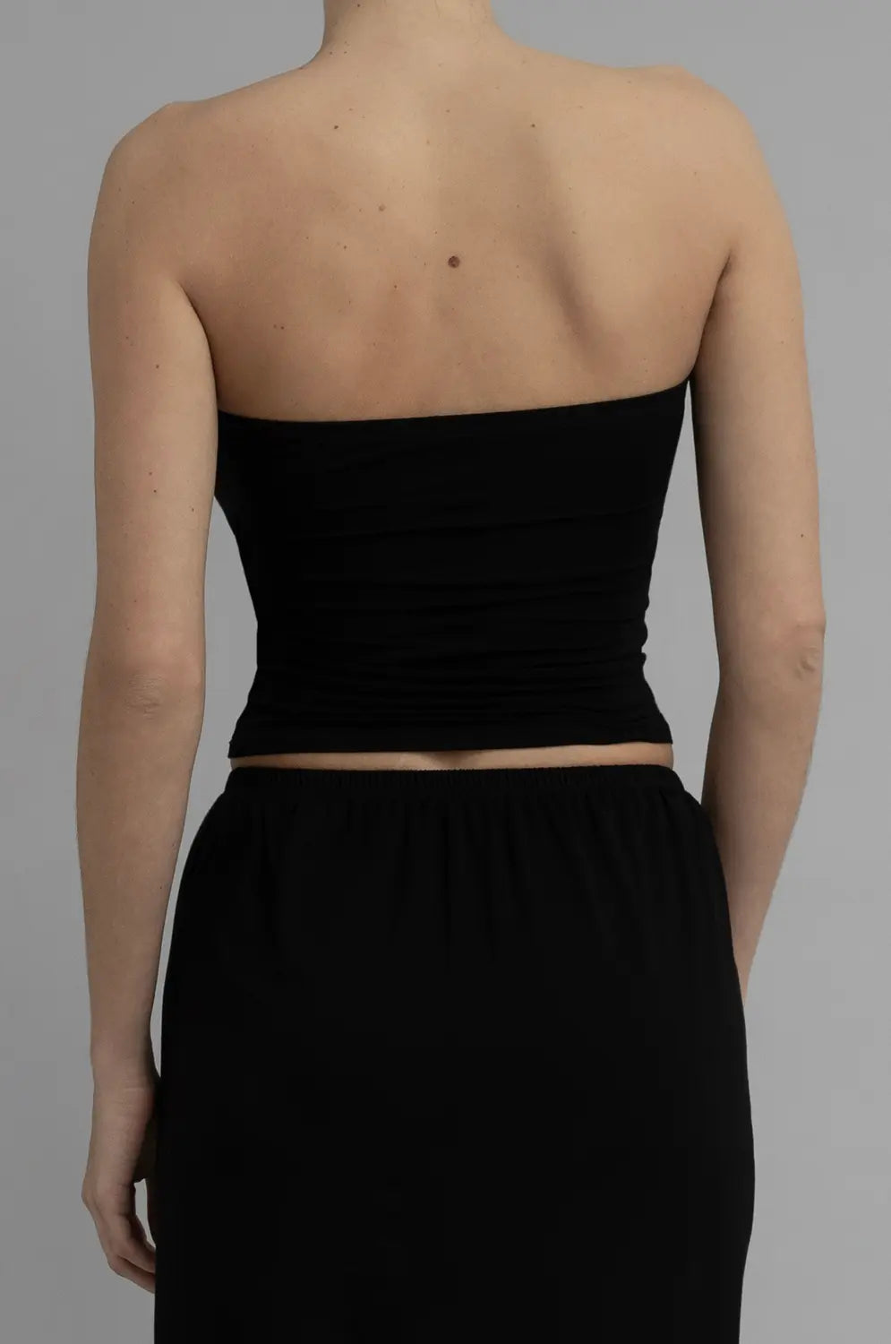 Kye Intimates: Recline Bamboo Strapless Tube Top - Black
