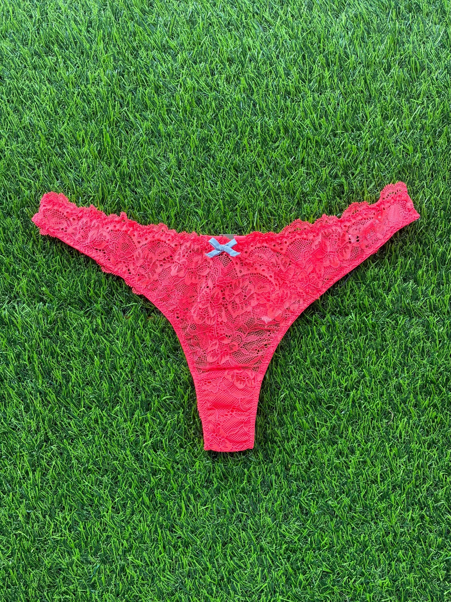 Fleur du Mal: Bianca Lace Thong - Neon Coral