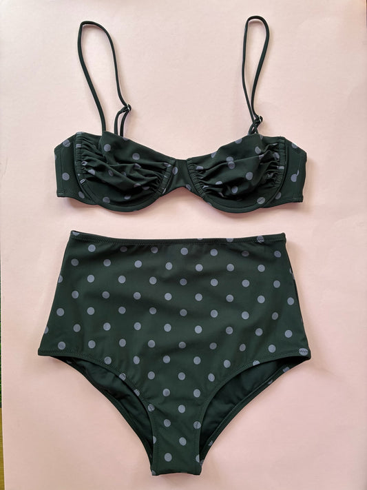 Pale: Emilia Underwire Bikini Top - Dots