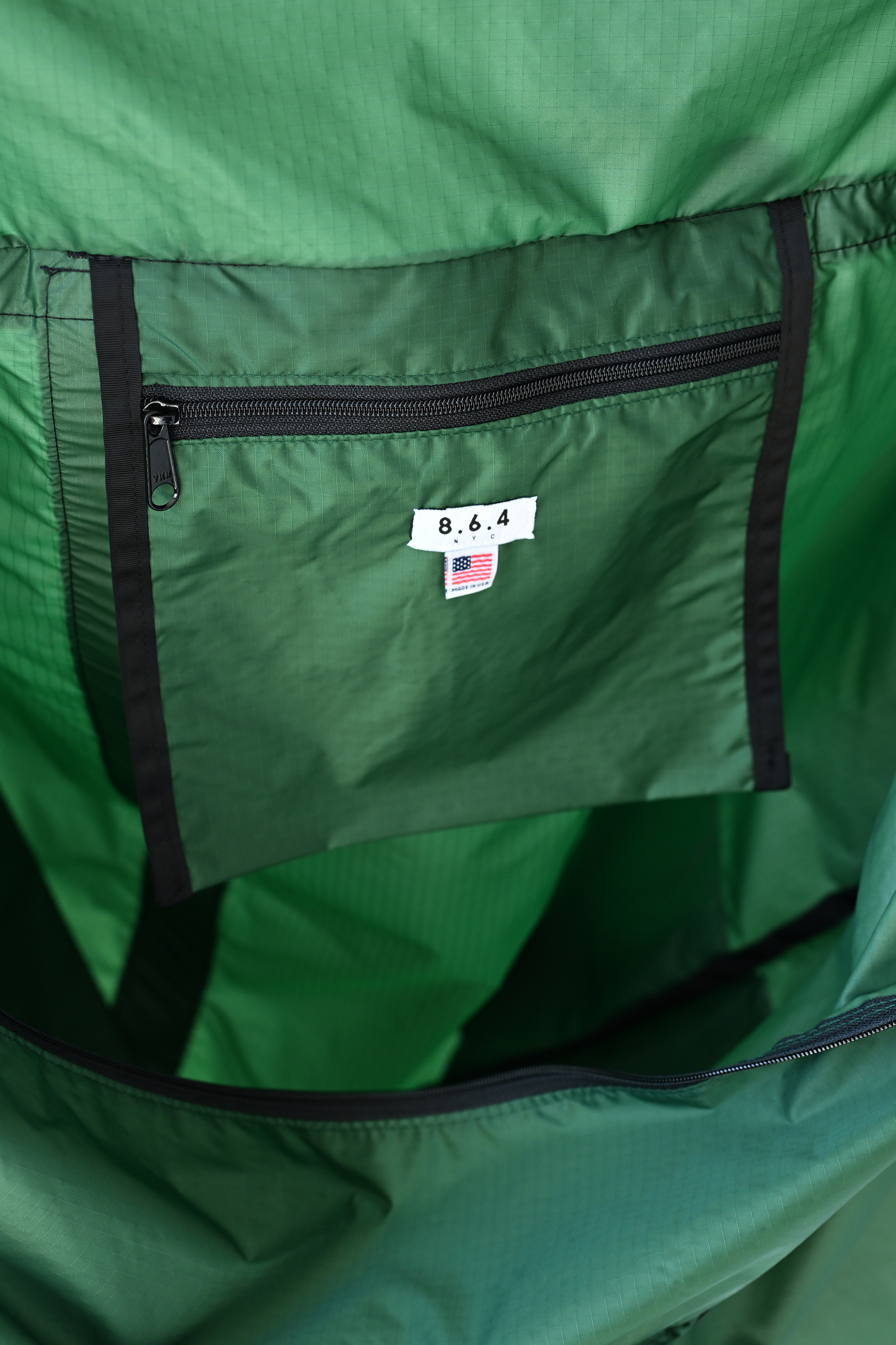 8.6.4: Nylon Weekender Bag - Forest/Black