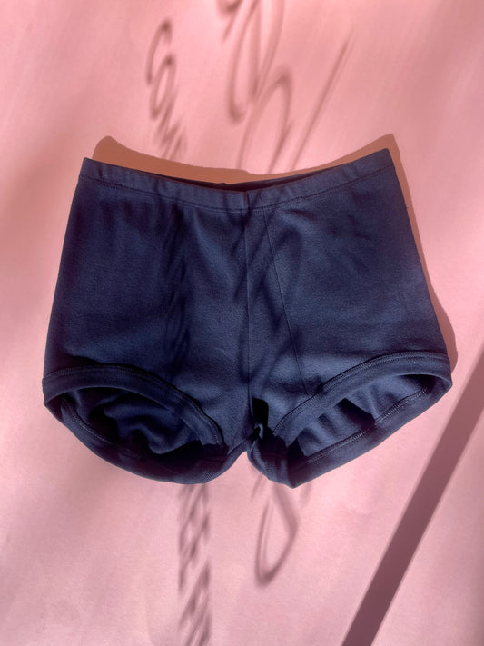 Calomel: Sumaq Short - Navy