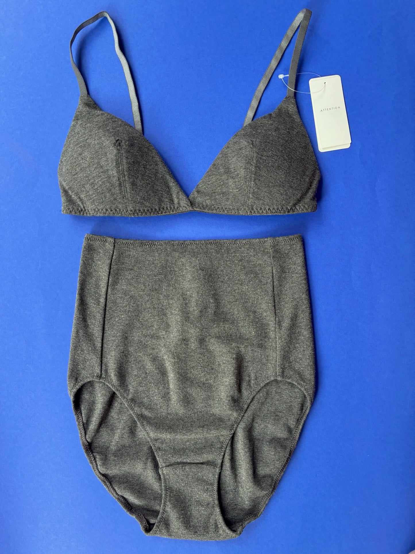 L'ANGÉLIQUE: Wireless Padded Wool Cotton Triangle Bra - Charcoal