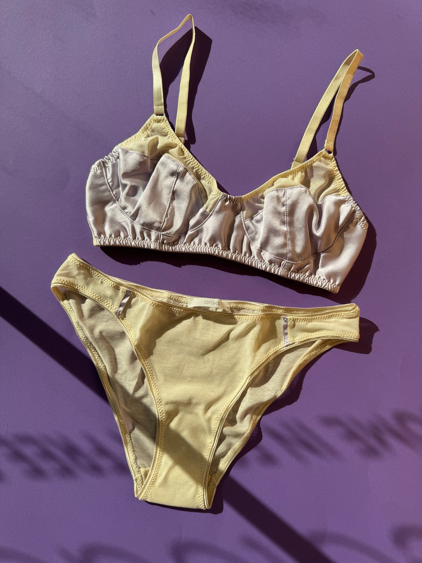 Araks: Willow Silk Wireless Bralette - Tulle