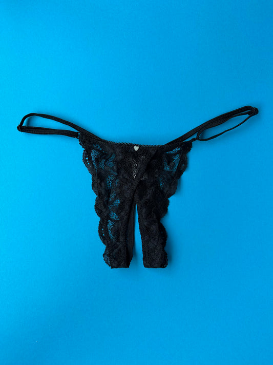 Clo: Abierto Ouvert String Thong - Black
