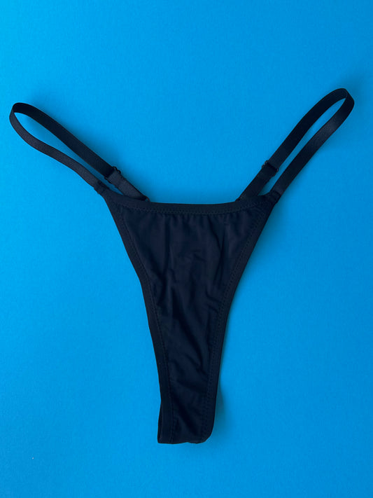 Kayleigh Peddie: Vanna Thong - Black