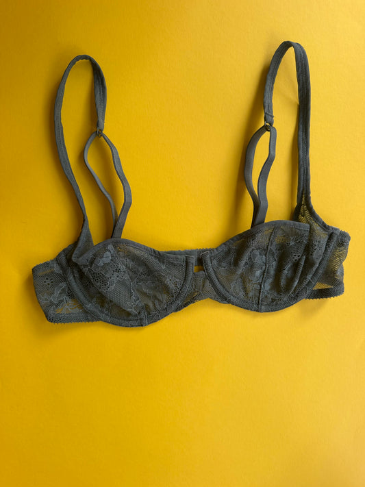 Yasmine Eslami: Louise Lace Balcony Bra - Yuzu