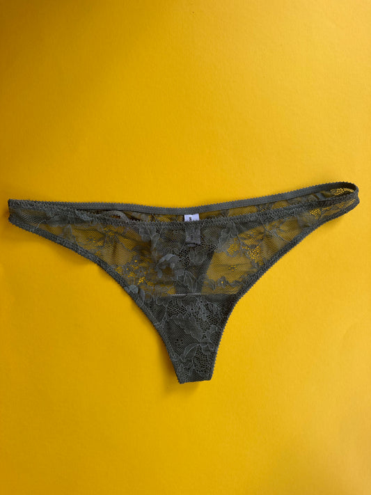 Yasmine Eslami: Louise Flower Lace Thong - Yuzu
