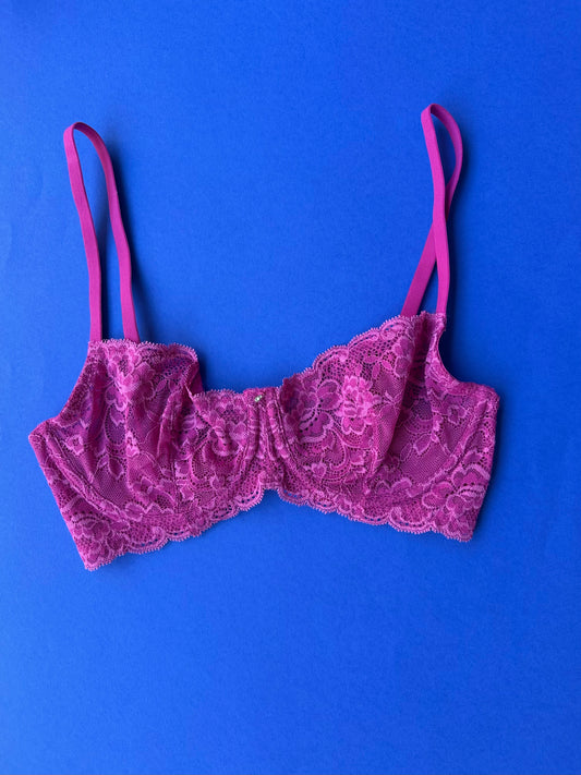Montelle: Flirt Demi Lace Bra - D+ Cups Only