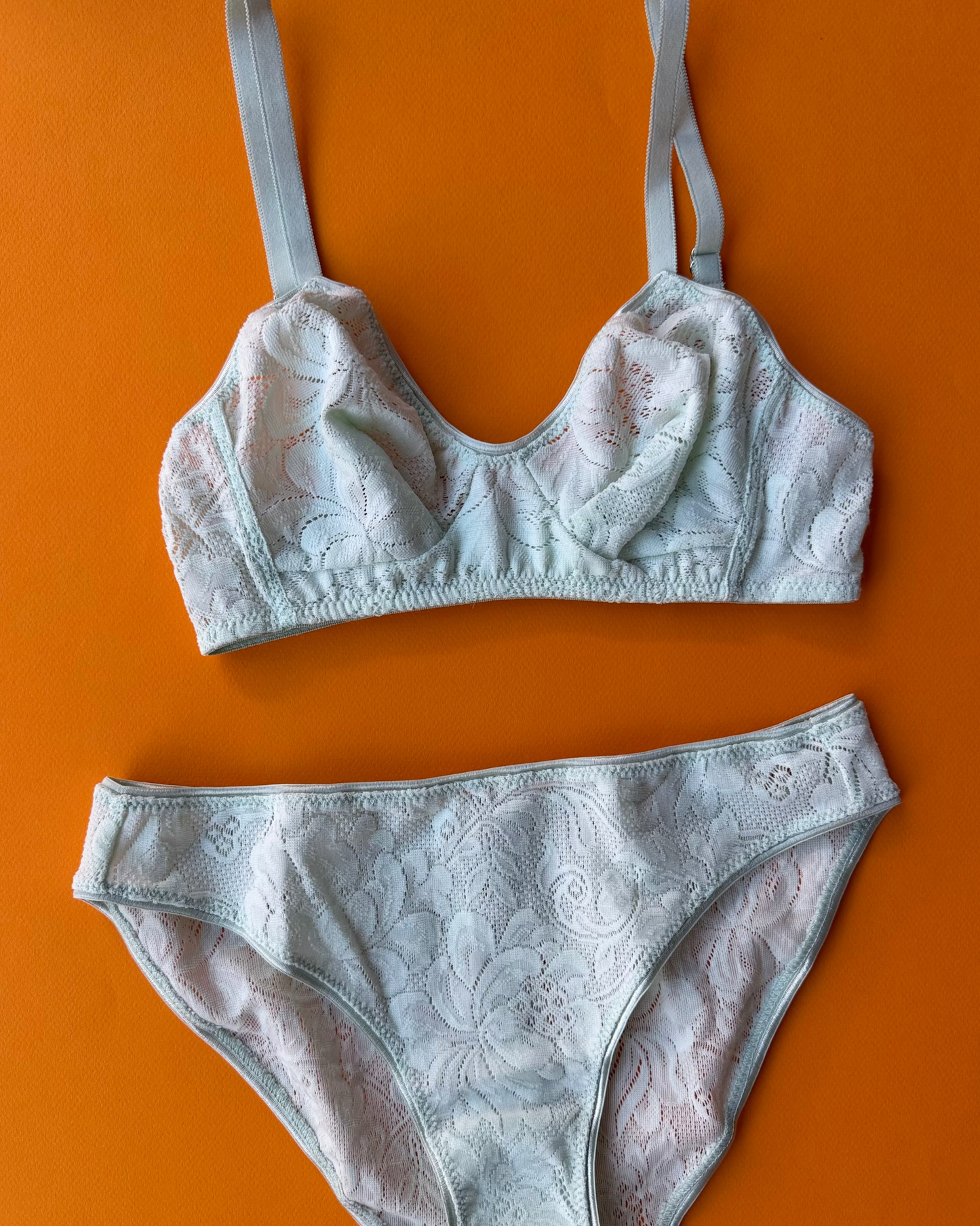 Araks: Tris Lace Panty - Caledonia