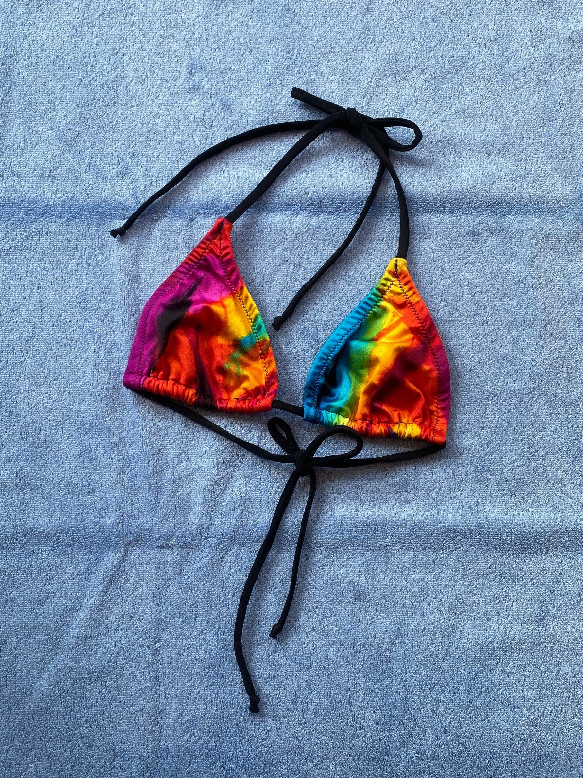 Kayleigh Peddie: Nova Triangle Bikini Top - Rainbow