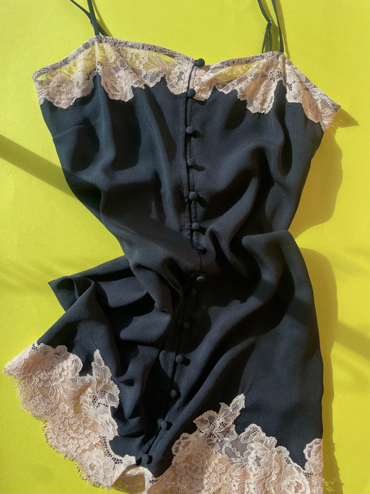 Fleur du Mal: Juliet Lace Button Slip - Black