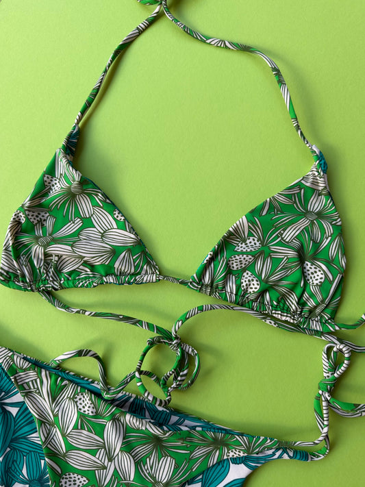Siyu: Cantus Reversible Triangle Bikini Top - Palm Springs