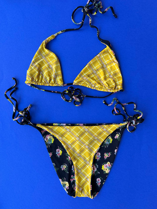 Siyu: Ruca Reversible Tie Side Bikini Bottom - Goth Honey