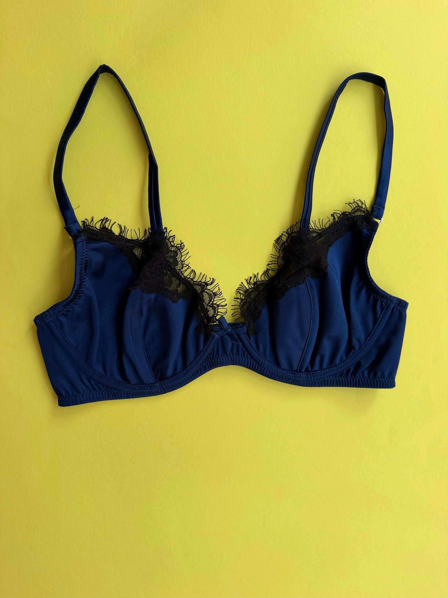 Fleur du Mal: Juliet Lace Demi Underwire Bra - Navy