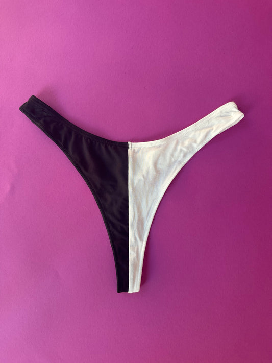 Cuccia: Vita Bamboo Colorblock Thong - Black/White