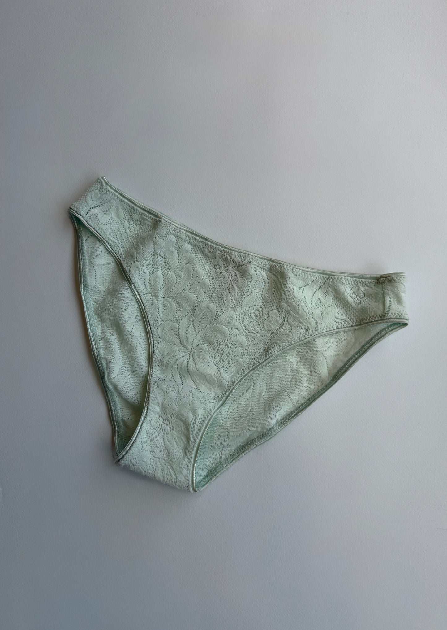 Araks: Tris Lace Panty - Caledonia