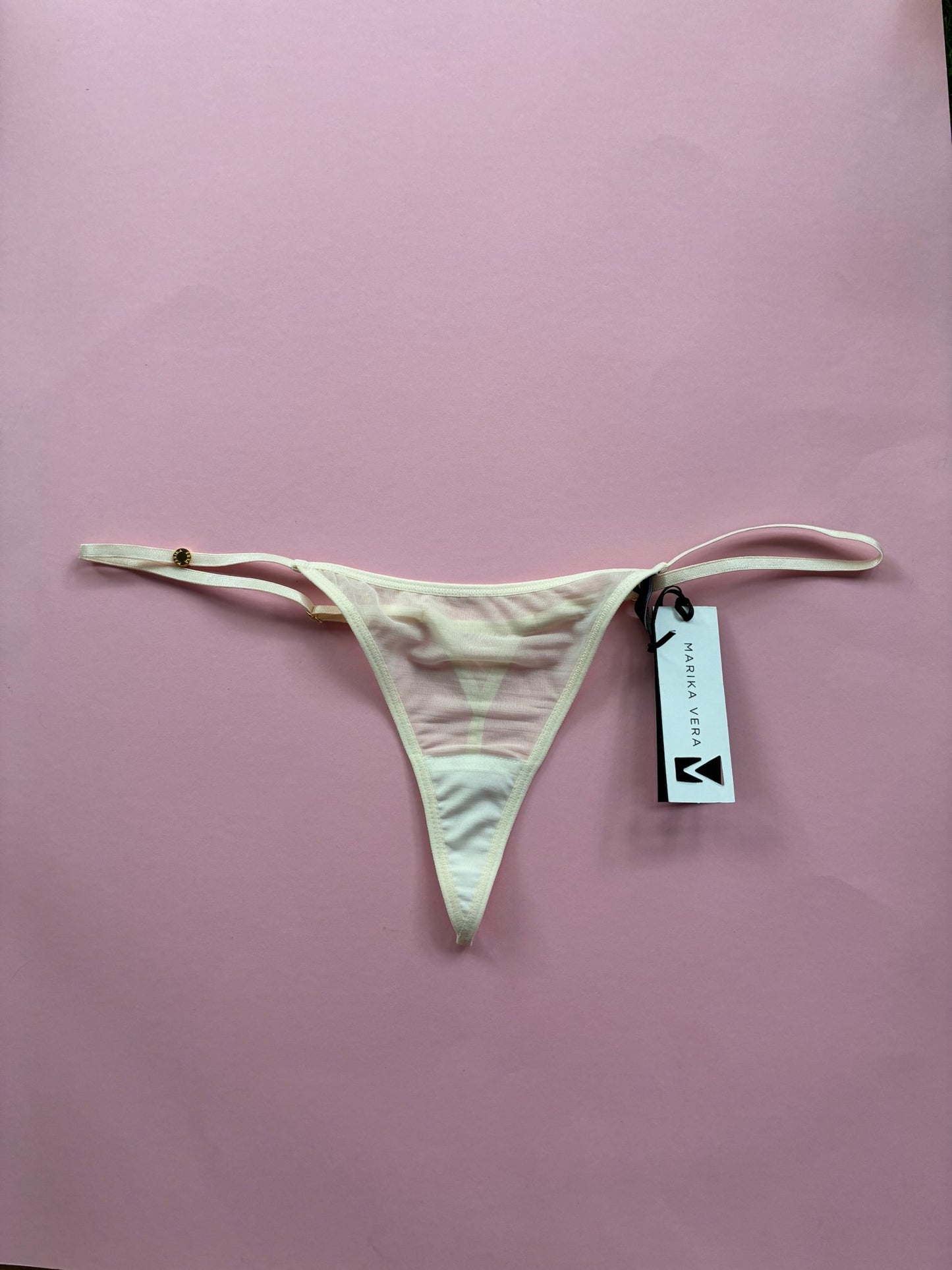Marika Vera: Moore T-String Thong - Ivory