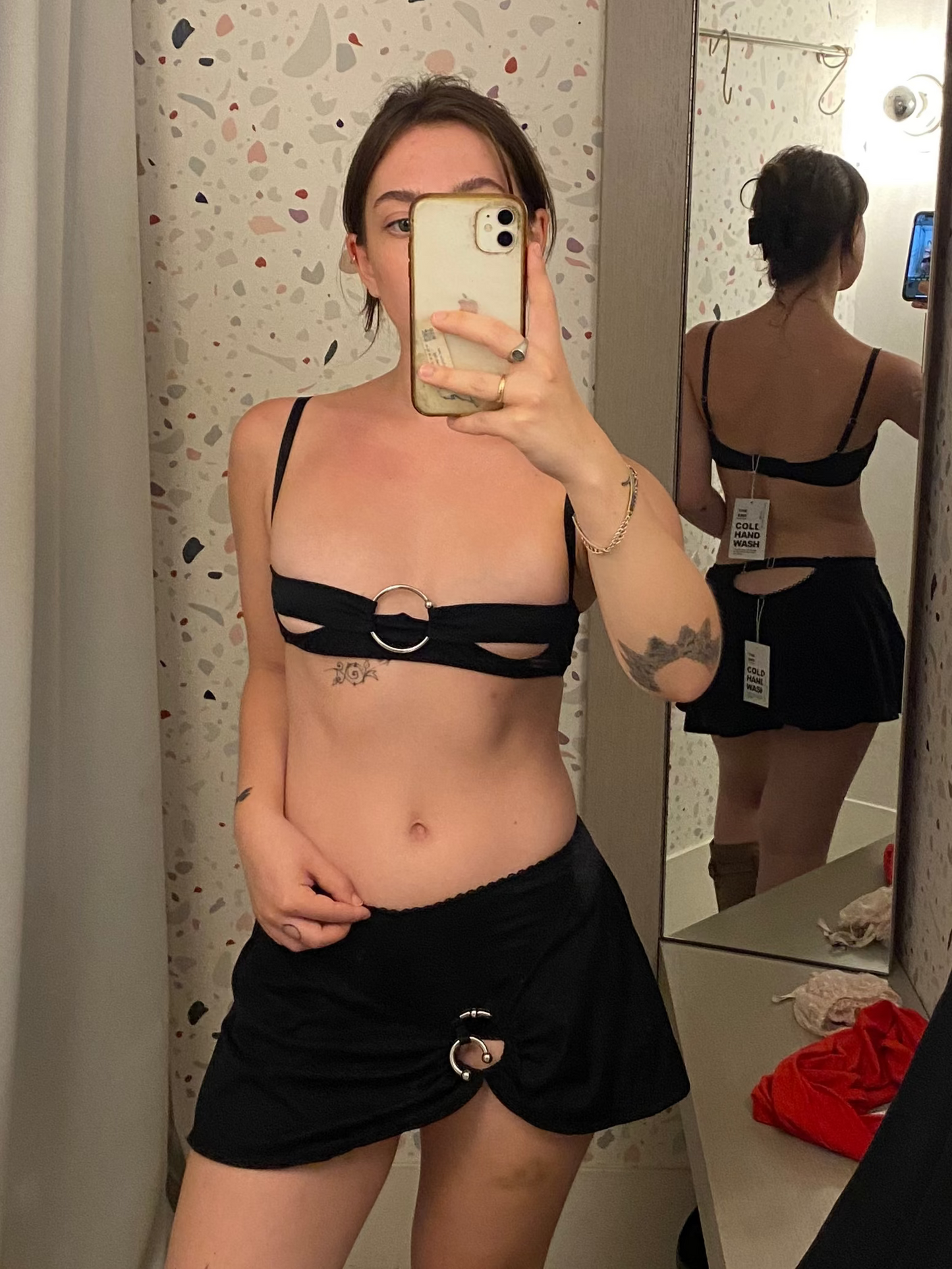 The End: Carrie Bralette - Black