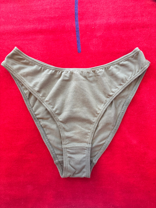 Calomel: Saya Brief - Desert Taupe