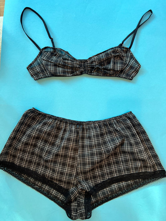Only Hearts: Checkmate Shorts - Khol